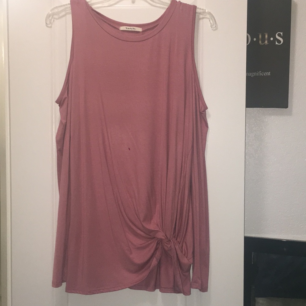 BNWOT Cold-shoulder Mauve shirt
